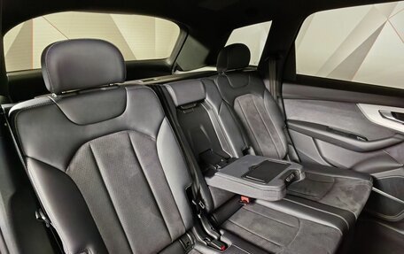 Audi Q7, 2022 год, 8 300 000 рублей, 16 фотография