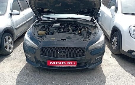 Infiniti Q50 I рестайлинг, 2015 год, 1 425 000 рублей, 13 фотография