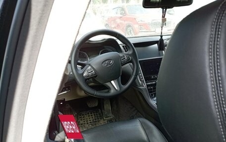Infiniti Q50 I рестайлинг, 2015 год, 1 425 000 рублей, 27 фотография