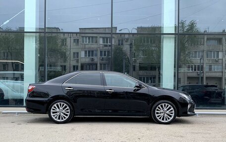 Toyota Camry, 2016 год, 1 850 000 рублей, 4 фотография