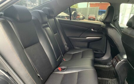 Toyota Camry, 2016 год, 1 850 000 рублей, 10 фотография