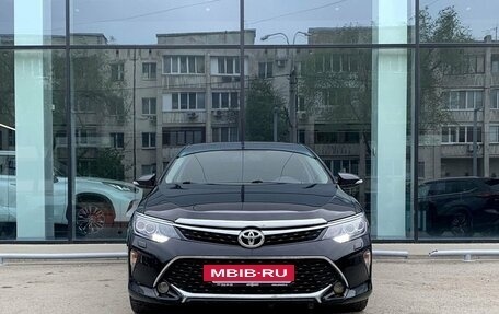 Toyota Camry, 2016 год, 1 850 000 рублей, 2 фотография