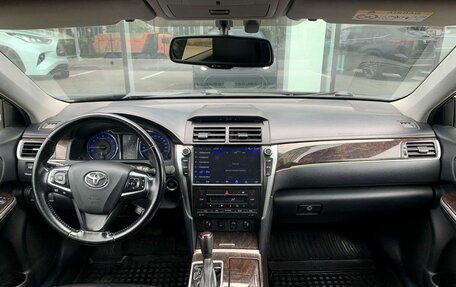Toyota Camry, 2016 год, 1 850 000 рублей, 11 фотография