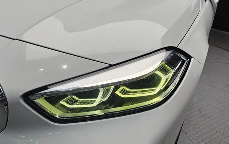 BMW 1 серия, 2021 год, 2 800 000 рублей, 3 фотография