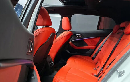 BMW 1 серия, 2021 год, 2 800 000 рублей, 16 фотография