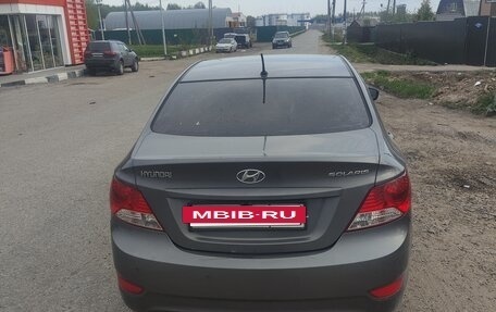 Hyundai Solaris II рестайлинг, 2013 год, 380 000 рублей, 2 фотография