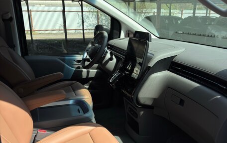 Hyundai Staria, 2023 год, 5 850 000 рублей, 6 фотография
