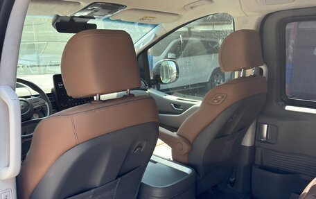 Hyundai Staria, 2023 год, 5 850 000 рублей, 10 фотография