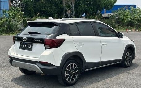 Toyota Yaris Cross, 2022 год, 1 175 947 рублей, 6 фотография