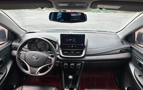 Toyota Yaris Cross, 2022 год, 1 175 947 рублей, 8 фотография