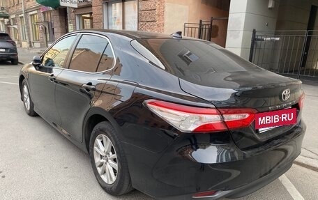 Toyota Camry, 2020 год, 3 250 000 рублей, 6 фотография