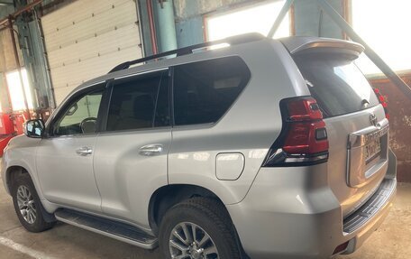Toyota Land Cruiser Prado 150 рестайлинг 2, 2019 год, 5 050 000 рублей, 4 фотография