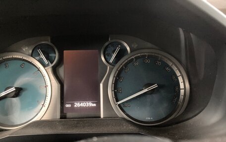 Toyota Land Cruiser Prado 150 рестайлинг 2, 2019 год, 5 050 000 рублей, 11 фотография