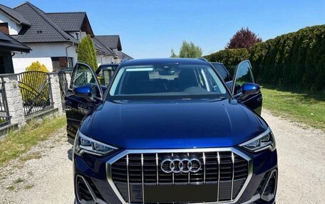 Audi Q3, 2022 год, 2 515 000 рублей, 9 фотография