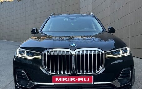 BMW X7, 2021 год, 10 500 000 рублей, 2 фотография