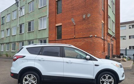 Ford Kuga III, 2017 год, 1 599 000 рублей, 6 фотография