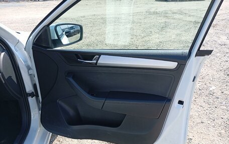 Skoda Rapid II, 2020 год, 1 350 000 рублей, 25 фотография