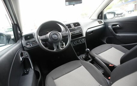 Volkswagen Polo VI (EU Market), 2015 год, 750 000 рублей, 8 фотография