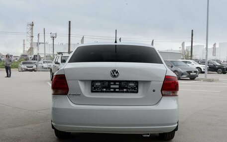 Volkswagen Polo VI (EU Market), 2015 год, 750 000 рублей, 6 фотография
