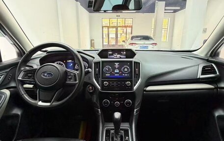 Subaru Forester, 2022 год, 2 950 000 рублей, 9 фотография