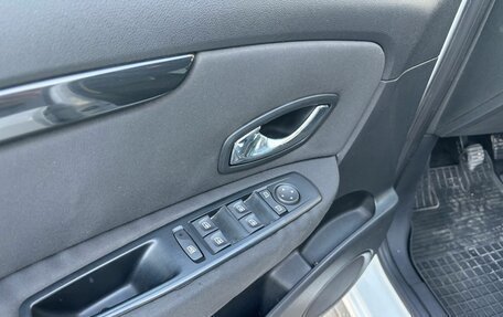 Renault Scenic III, 2013 год, 700 000 рублей, 10 фотография