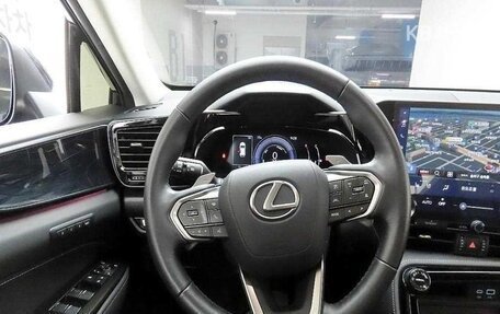 Lexus NX, 2023 год, 6 645 000 рублей, 9 фотография