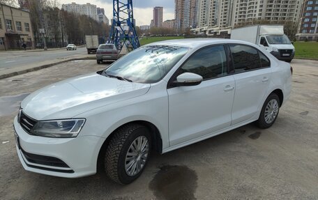 Volkswagen Jetta VI, 2017 год, 1 195 000 рублей, 2 фотография