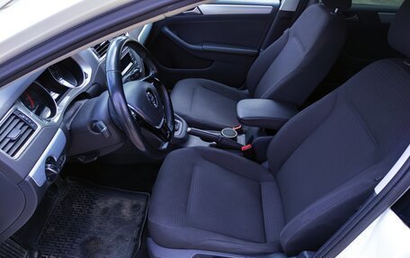 Volkswagen Jetta VI, 2017 год, 1 195 000 рублей, 12 фотография