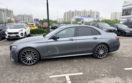 Mercedes-Benz E-Класс, 2016 год, 3 000 000 рублей, 4 фотография