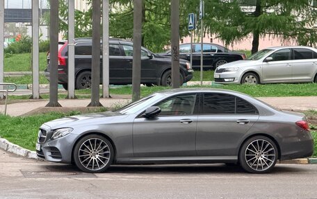 Mercedes-Benz E-Класс, 2016 год, 3 000 000 рублей, 18 фотография