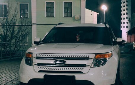 Ford Explorer VI, 2014 год, 2 200 000 рублей, 13 фотография
