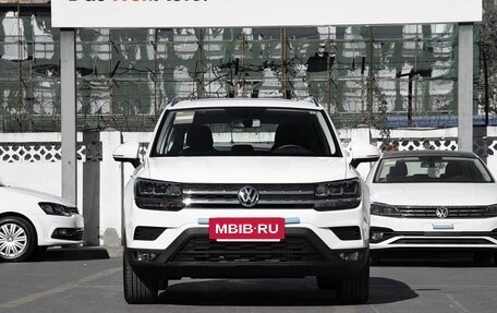 Volkswagen Tharu, 2025 год, 2 500 000 рублей, 2 фотография