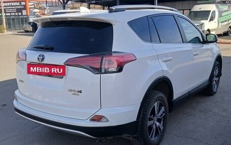 Toyota RAV4, 2015 год, 2 500 000 рублей, 6 фотография