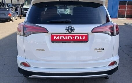 Toyota RAV4, 2015 год, 2 500 000 рублей, 5 фотография