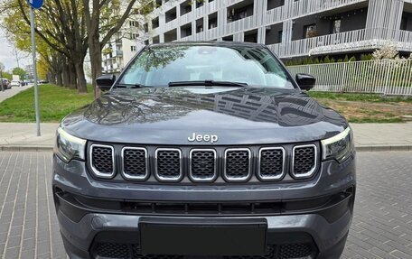 Jeep Compass II, 2024 год, 2 715 000 рублей, 2 фотография