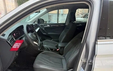Volkswagen Tiguan II, 2022 год, 2 210 013 рублей, 10 фотография