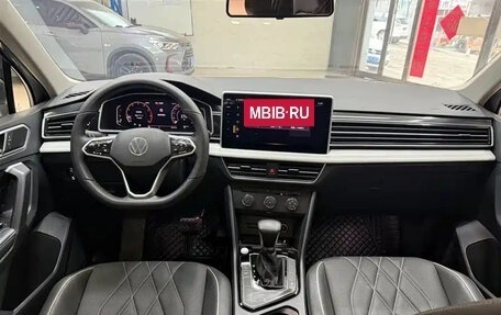 Volkswagen Tiguan II, 2022 год, 2 210 013 рублей, 18 фотография