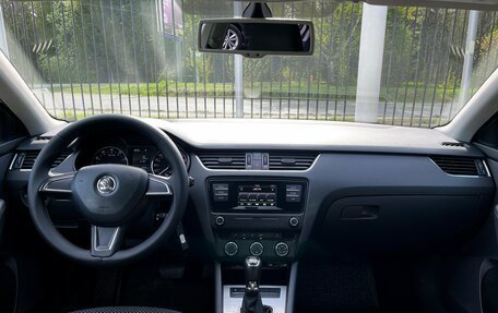 Skoda Octavia, 2015 год, 1 499 000 рублей, 10 фотография