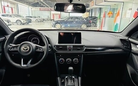 Mazda CX-4, 2022 год, 2 180 778 рублей, 8 фотография