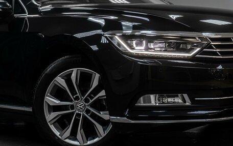 Volkswagen Passat B8 рестайлинг, 2015 год, 1 879 000 рублей, 6 фотография