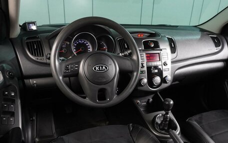 KIA Cerato III, 2010 год, 849 000 рублей, 6 фотография