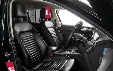 Volkswagen Passat B8 рестайлинг, 2015 год, 1 879 000 рублей, 15 фотография
