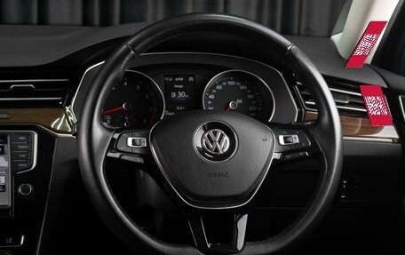 Volkswagen Passat B8 рестайлинг, 2015 год, 1 879 000 рублей, 25 фотография