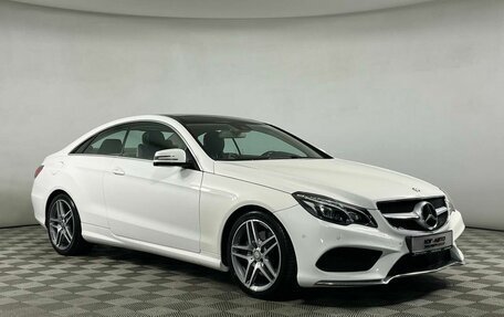 Mercedes-Benz E-Класс, 2014 год, 2 629 000 рублей, 27 фотография