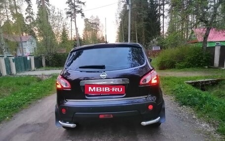 Nissan Qashqai, 2010 год, 840 000 рублей, 2 фотография