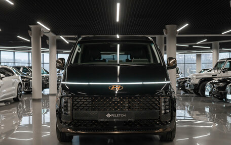 Hyundai Staria, 2024 год, 7 050 000 рублей, 3 фотография