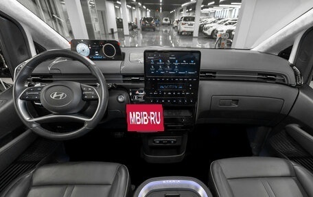 Hyundai Staria, 2024 год, 7 050 000 рублей, 8 фотография