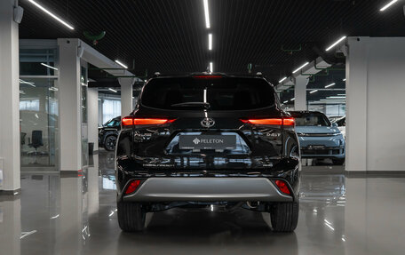 Toyota Highlander, 2026 год, 5 300 000 рублей, 6 фотография