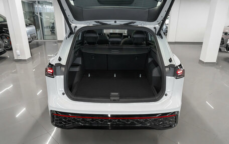 Volkswagen Tiguan, 2026 год, 4 650 000 рублей, 29 фотография