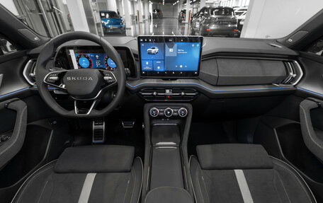 Skoda Kodiaq, 2025 год, 6 450 000 рублей, 8 фотография